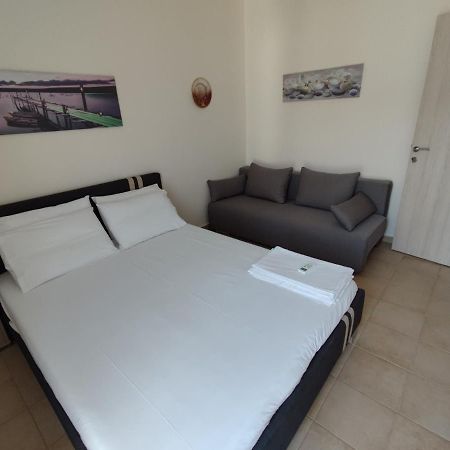 Eirini'S Place Nea Kallikrateia Екстериор снимка